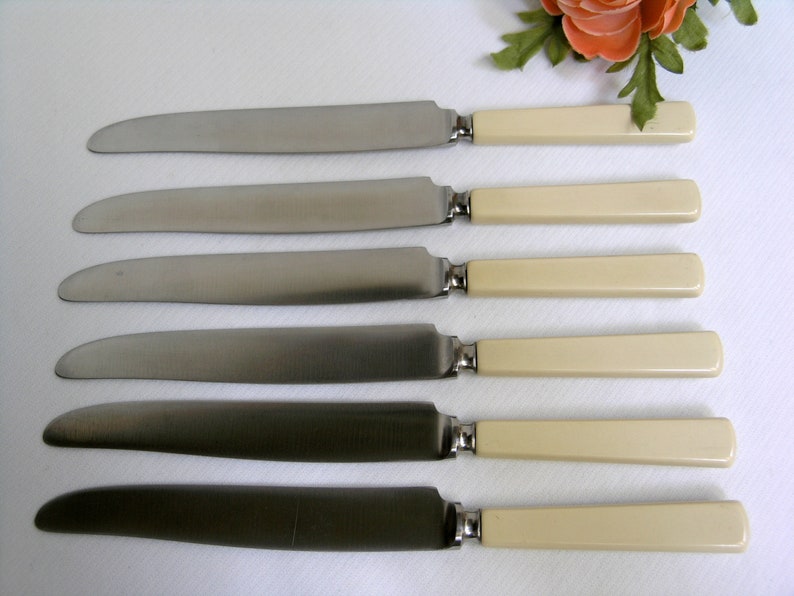 Superb Bakelite Handled Knives / by Simon L & H Rogers Etsy