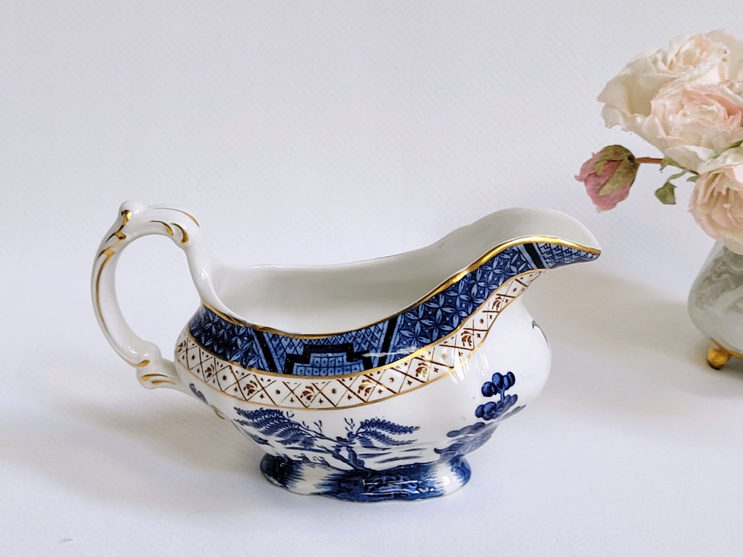 Real Old Willow Gravy Boat and Under Plate or Pickle Dish by Etsy