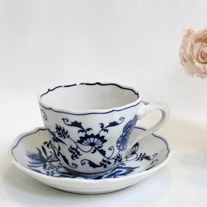Blue Danube China Tea Cup: Blue Onion Design, Japan