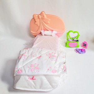 BARBIE 1979 Ribbons & Roses Bed ~ Vintage Pink Mattel Bed  + Bedding + Vanity Dresser and Accessories with Jukebox