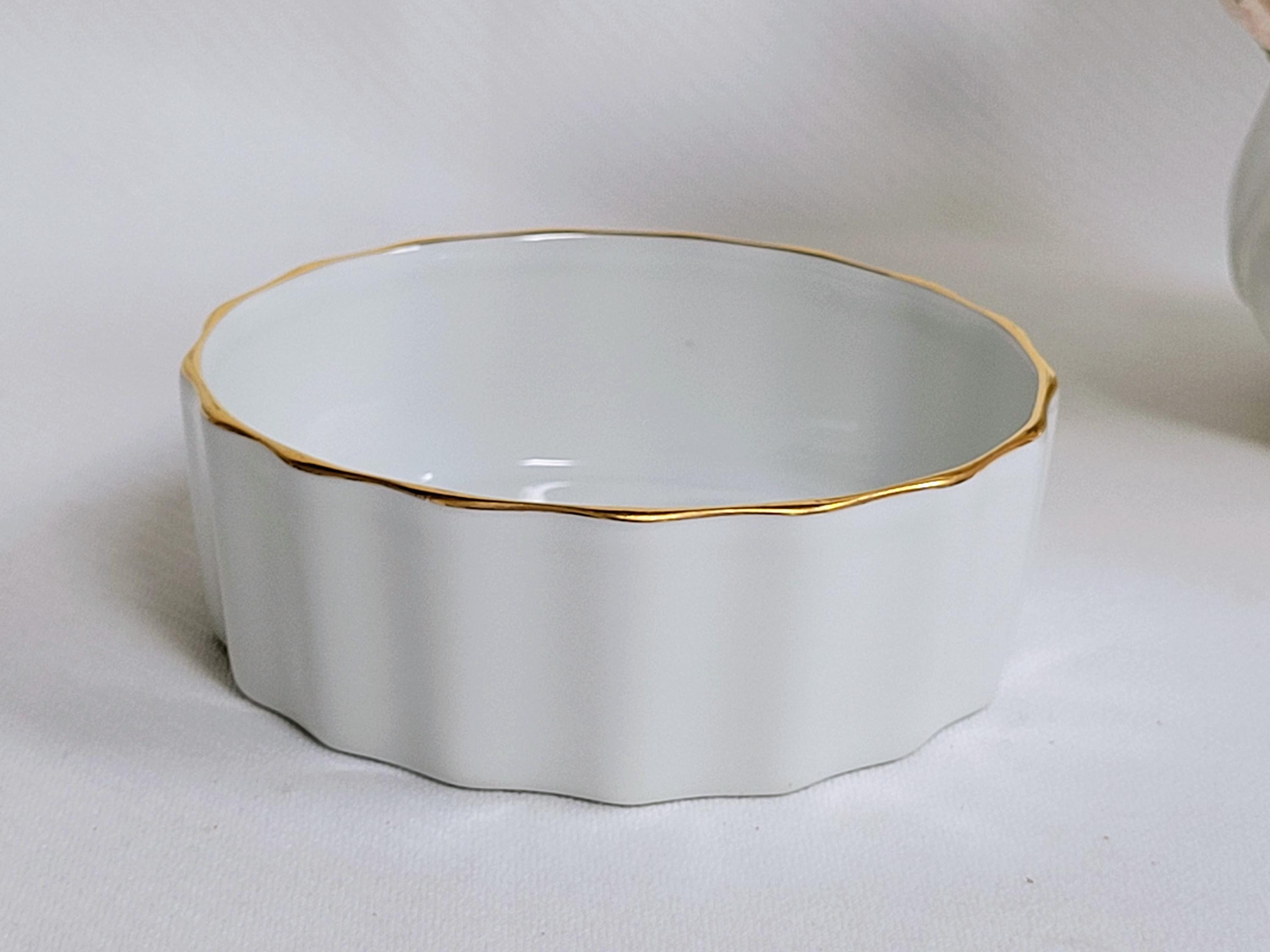 ロイヤルウースター イヴシャム キッシュ皿：アップル柄、ゴールド