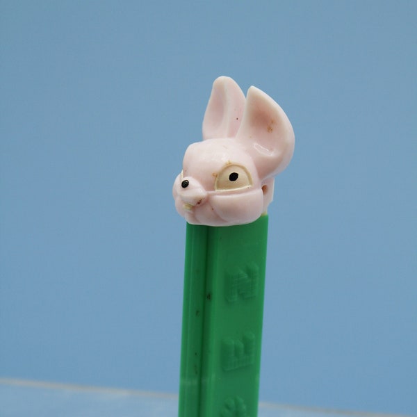 PEZ Retired Fat Ears Light Pink Bunny Rabbit green stem No Feet Austria