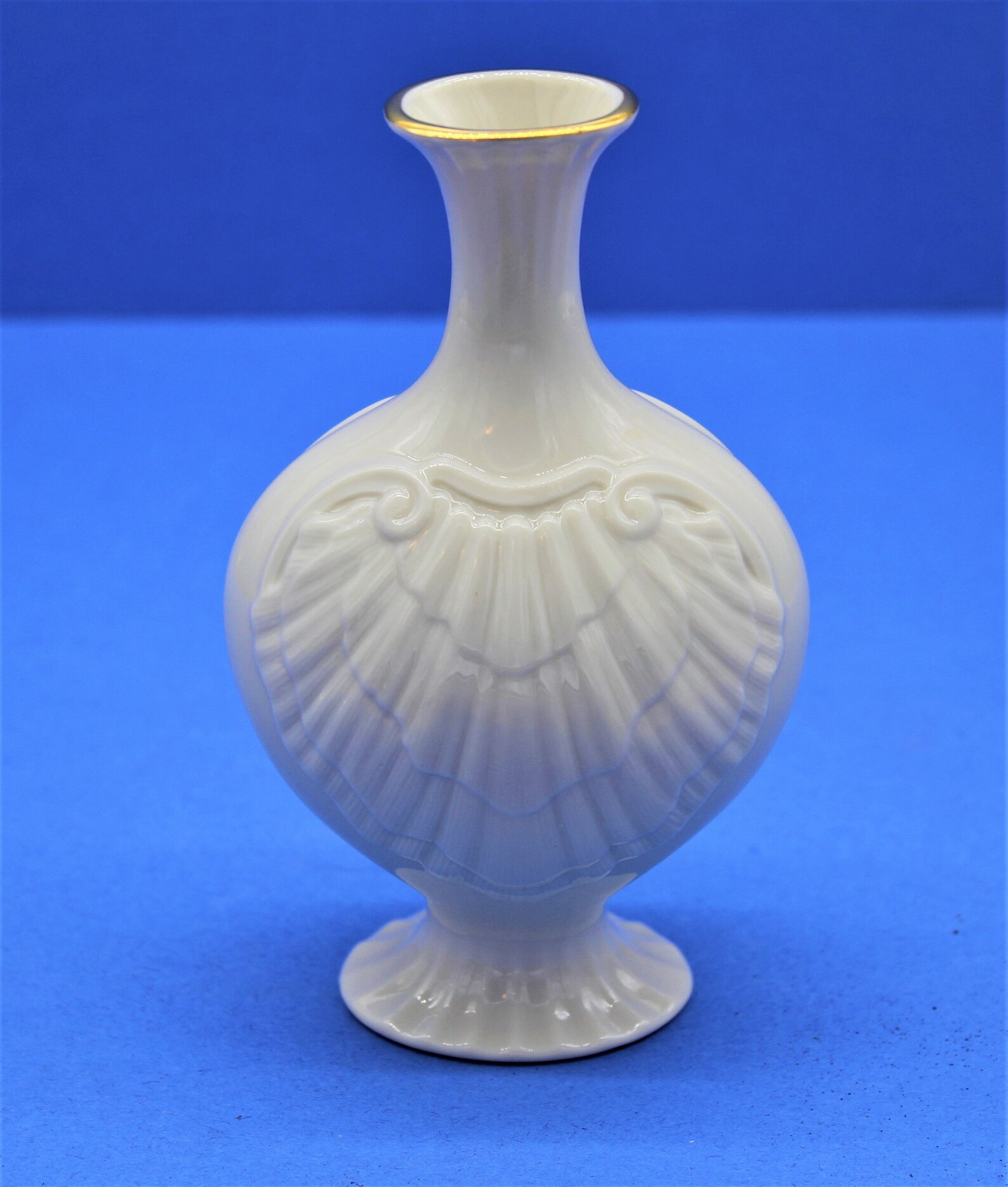 Vintage Lenox Bud Vases Aegean Shell Design 6 1/2 High Etsy