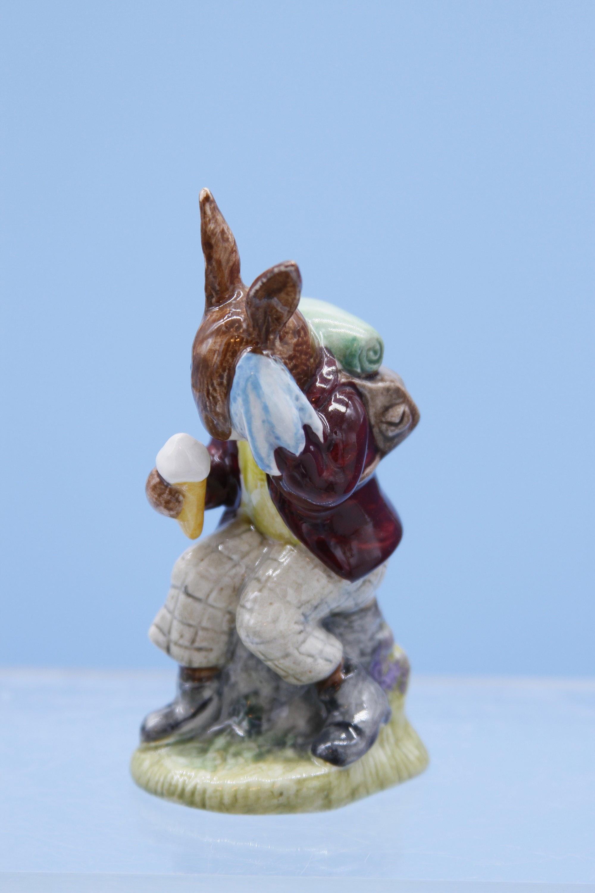 Royal Doulton Tableware Bunnykins Billie Cooling Off DB3 1984