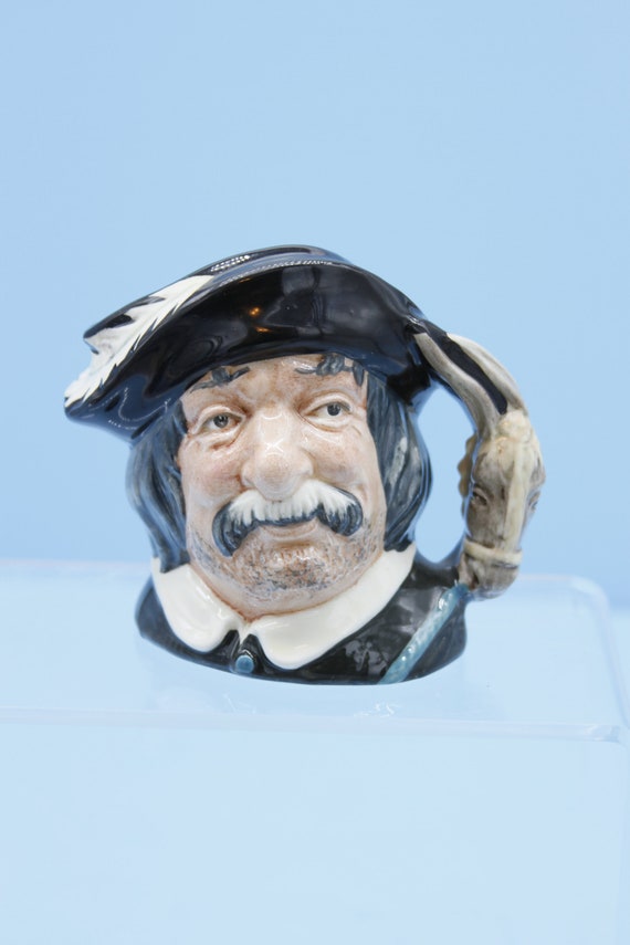 ロイヤルドルトン トビー ジャグ マグ サンチョ パンカ キャラクター