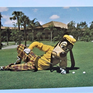 Vintage Walt Disney Produktionen Postkarte A Goofy Way to put