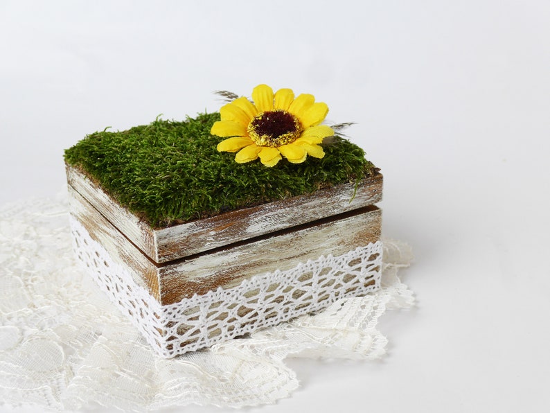 Bearer ring rustic box personalised proposal sunflower