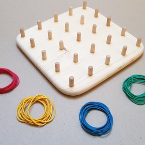 Montessori geoboard, HOGE KWALITEIT, Pegboard, ontwikkelingsspeelgoed, educatief speelgoed, wiskunde voor peuters, rubberen bandbord, Holz Spielzeug afbeelding 7