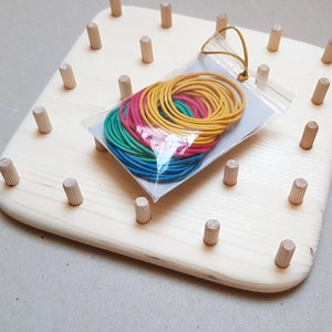 Montessori Geoboard, HOHE QUALITÄT, Pegboard, Entwicklungsspielzeug, Lernspielzeug, Mathe für Kleinkinder, Gummibandbrett, Holz Spielzeug Bild 10