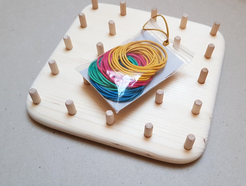 Montessori Geoboard, HOHE QUALITÄT, Pegboard, Entwicklungsspielzeug, Lernspielzeug, Mathe für Kleinkinder, Gummibandbrett, Holz Spielzeug Bild 10