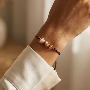 Rutilated Quartz Bracelet, Waterproof bracelet, Bracelet string, Wax bracelet, Crystal Bracelet, Minimalist bracelet, gifts for-her wife