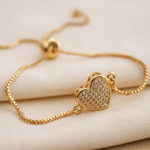 Heart Dainty gold bracelet, Gold Heart Bracelet, Heart charm bracelet, Gold heart bracelet, Tiny heart bracelet, thin gold bracelets
