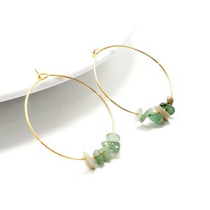 Boucles d'oreilles en aventurine, créoles en pierres précieuses, créoles en cristal brut, boucles d'oreilles en pierre brute, créoles en fil fin, créoles enroulées de fil, créoles plates en or