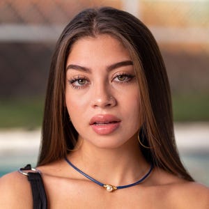 Pearl LEATHER CHOKER, Leather and pearl necklace, Chunky choker necklace, Leather choker necklace, choker collar necklace for women