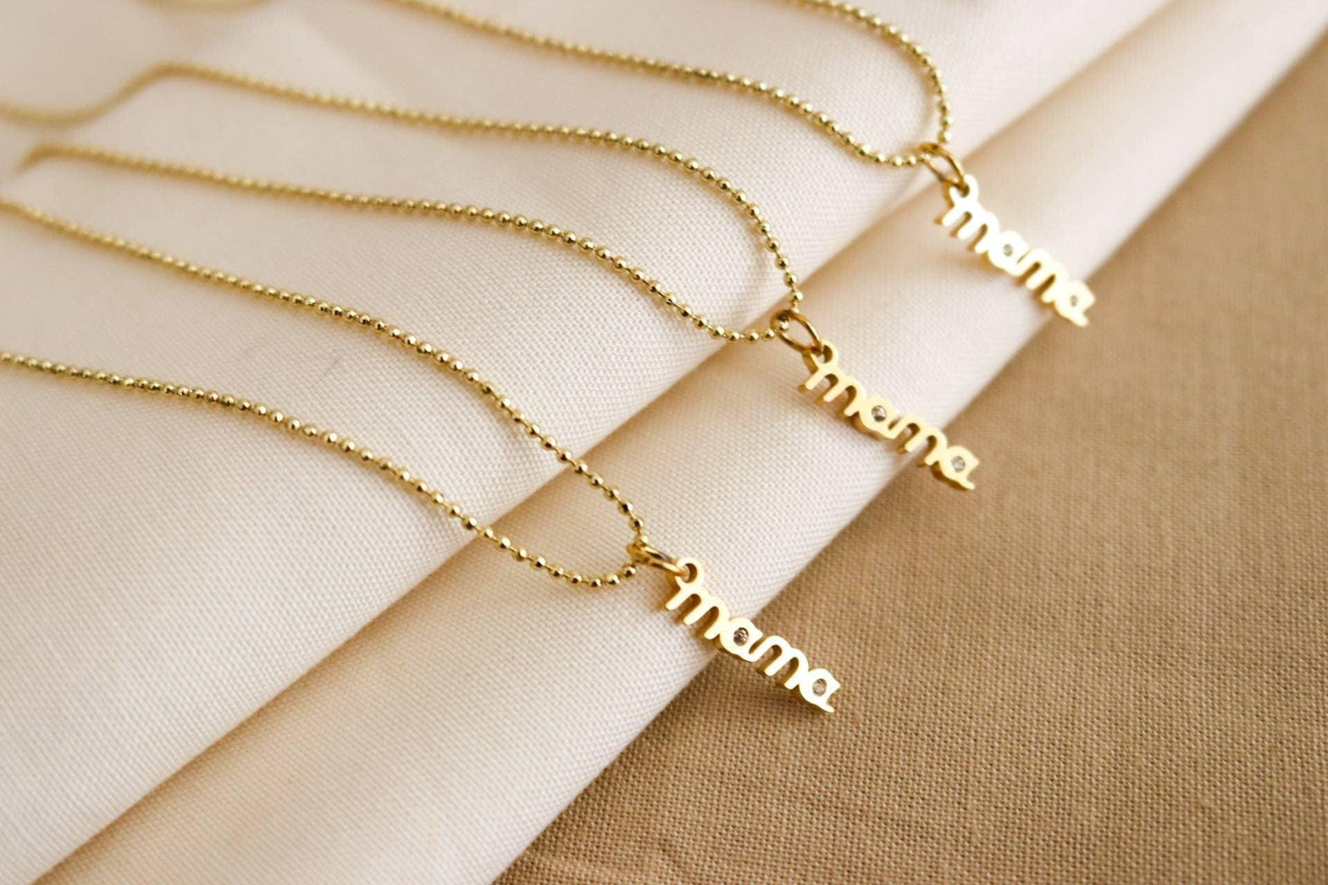 mama necklaces, gift mama necklace, mamas necklace, gift for mama necklace, thin chain necklace, gifted mom giftful, giftful sister