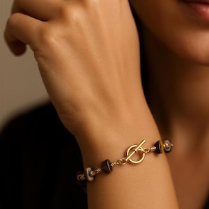 Gold Tiger Eye Bracelet, Dainty Gold Bracelet, Minimalist Bracelet, Delicate bracelet, Nature Bracelet, BestFriend Bracelet, Secret Bracelet