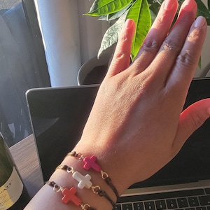 Cross bracelet string, Beaded Cross Bracelet, faith bracelets, Sideways Cross String Bracelet, Adjustable Cross Bracelet, Christian Bracelet