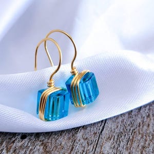 Cube earrings, Square Earrings, Crystal Earrings, Everyday Earrings, Delicate earrings, Minimal earrings, Stacking earrings, Hers gift, Moms