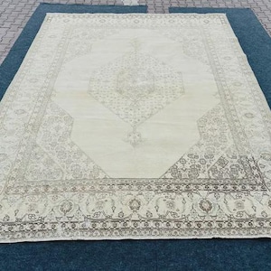 Oversized Oushak Rug 10x12: Vintage Turkish Wool Rug, Natural Beige