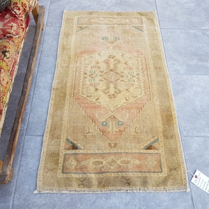 Turkish Mini Rug, 2x3 Wool Rug, Door Mat, Pink Beige Entry Rug, Soft Door Mat, 2x3 Handknotted Rug, Shower Mat, Front Door Mat, 93x53 Cm