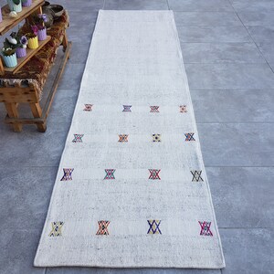 2&#39;1x7&#39;4 Ft, Bohemian Rug, Unique Rug, Nomadic Rug, White Kilim Rug, Turkish Kilim Rug, Antique Rug, Cotton Rugs, Oriental Rugs, 227x67 Cm