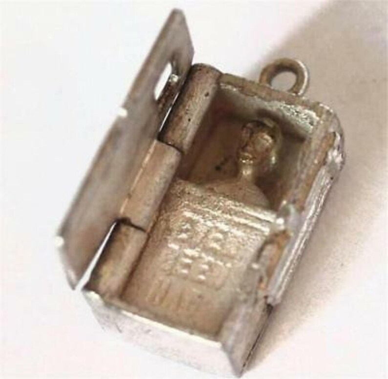 Rare Opening Ladies Shower Sterling Silver Vintage Bracelet Charm With Gift Box