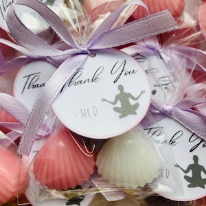 75 pezzi/25 set di saponette a forma di conchiglia, bomboniere per matrimonio a tema oceano, bomboniere per feste in spiaggia a forma di conchiglia viola, regalo di ringraziamento per feste in spiaggia, bomboniere per addio al nubilato