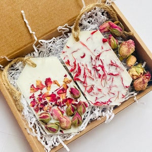 Rose scented soy wax freshener set, Aromatherapy gift for wife, Rose soy wax sachets set for wardrobe, Home décor/fragrance, Soy wax melts