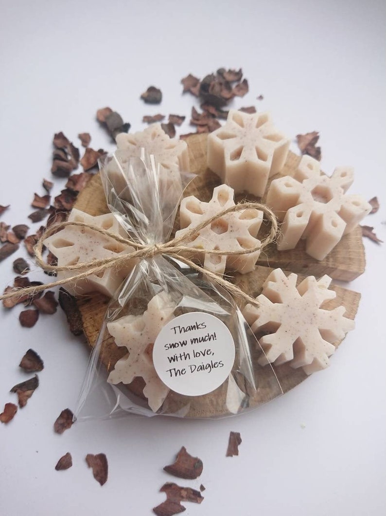 50pcs snowflake favors, Winter mini soap favors, Christmas guest gifts, Small holiday wonderland gifts, Winter wedding/bridal shower favors Packed white sticker