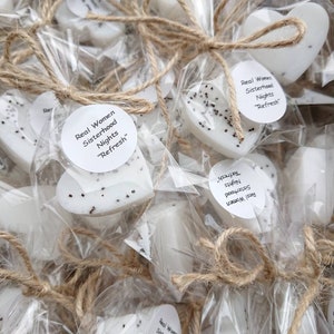 Mini savon parfumé à la lavande 50 pièces, savon coeur blanc pour mariage/douche nuptiale, cadeaux de remerciement pour invités, cadeaux de savon de ma douche à la vôtre image 1