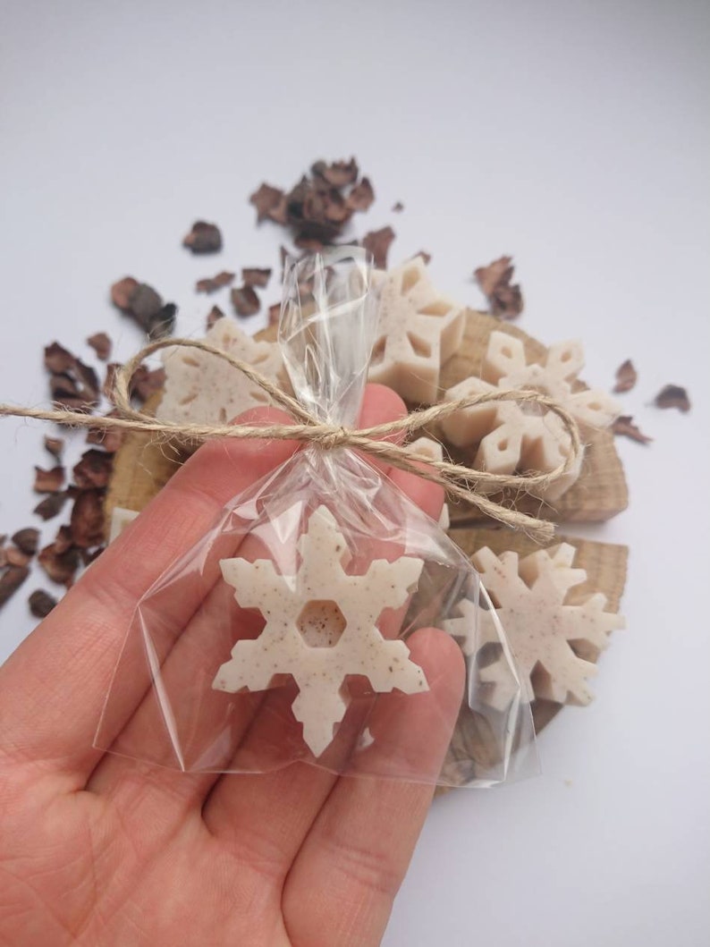 50pcs snowflake favors, Winter mini soap favors, Christmas guest gifts, Small holiday wonderland gifts, Winter wedding/bridal shower favors image 3