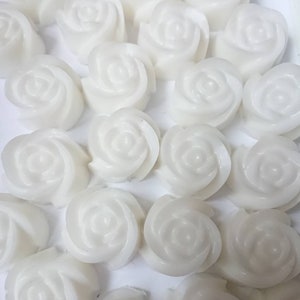 100 saponi a forma di rosa, idee per bomboniere, bomboniere per addio al nubilato, sapone per le mani delicato, è una bomboniera per baby shower per ragazze, bomboniere per rivelare il genere
