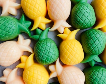 20pcs Hawaii wedding favors for tropical party in bulk, Yellow pineapple soaps for guests in fruit shape for 1st baby birthday party favors