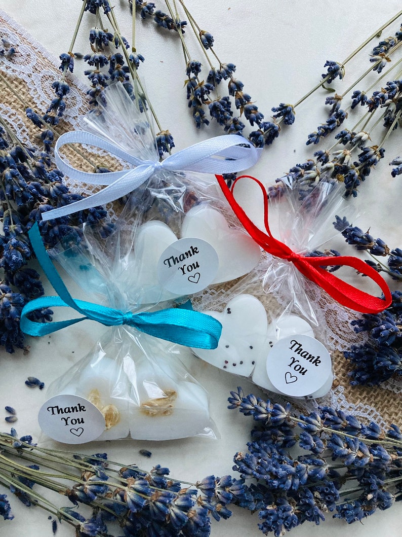 Mini savon parfumé à la lavande 50 pièces, savon coeur blanc pour mariage/douche nuptiale, cadeaux de remerciement pour invités, cadeaux de savon de ma douche à la vôtre image 4