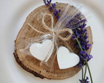 75 Stück Mini Lavendel Seife, Herzform Hochzeit Gastgeschenke, Badezimmer Ornamente mit Mohn, Haferflocken Seifen für Babypartybevorzugungen