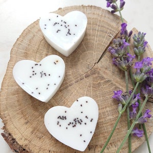 30pcs mini lavender/poppy soap, White heart shape wedding favors soap, Bathroom ornaments with lavender/oatmeal, Thank you gifts for guests Unpacked poppy soaps