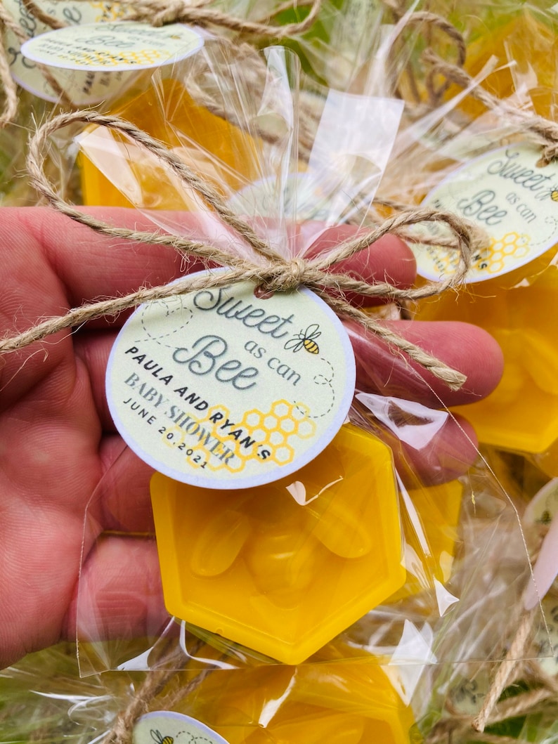 10pcs Meant to bee favors, Pair of honey soaps, Bee combs soap favors, Bee theme party favors, Country wedding guest favors, Beekeeper gifts In bag + round tag