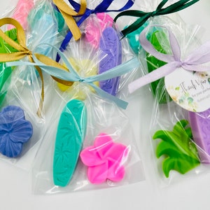 10 set di saponette a forma di tavola da surf, bomboniere per compleanno "Baby on board", bomboniere per baby shower per feste hawaiane, bomboniere per saponette per feste tropicali con onde oceaniche da surf