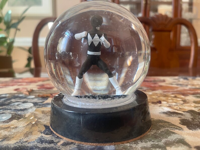 Power Rangers Mighty Morphin Superhero Green Ranger Snow Globe Birthday ...