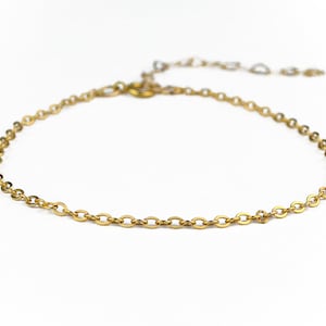 Dainty Gold Bracelet - Handmade Gold-Filled Chain Bracelet, Excellent Waterproof Bracelet Choice | Free Gift Packaging.