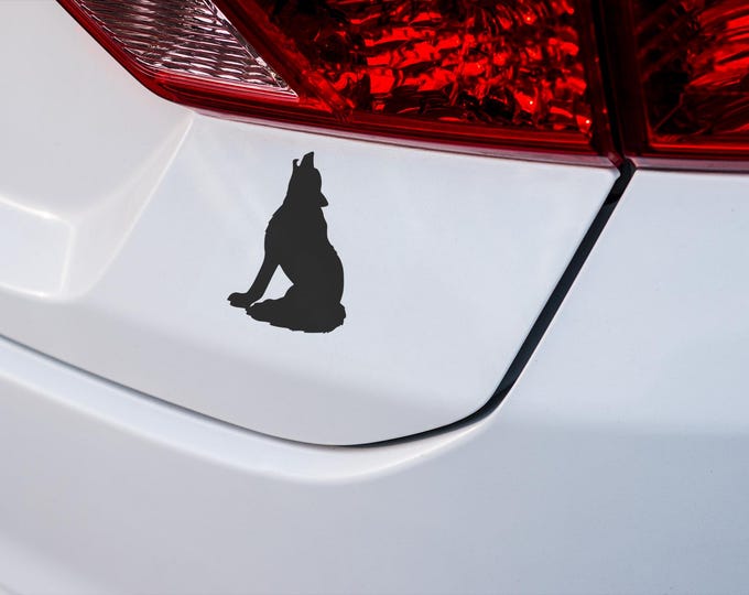 Howling Wolf Vinyl Decal – Spirit of the Wild