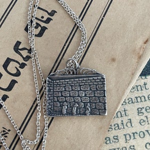 1970, Vintage silver pendant “Walling Wall “, judaica jewelry, judaica, Jewish jewelry, Jerusalem, vintage Jewish art.