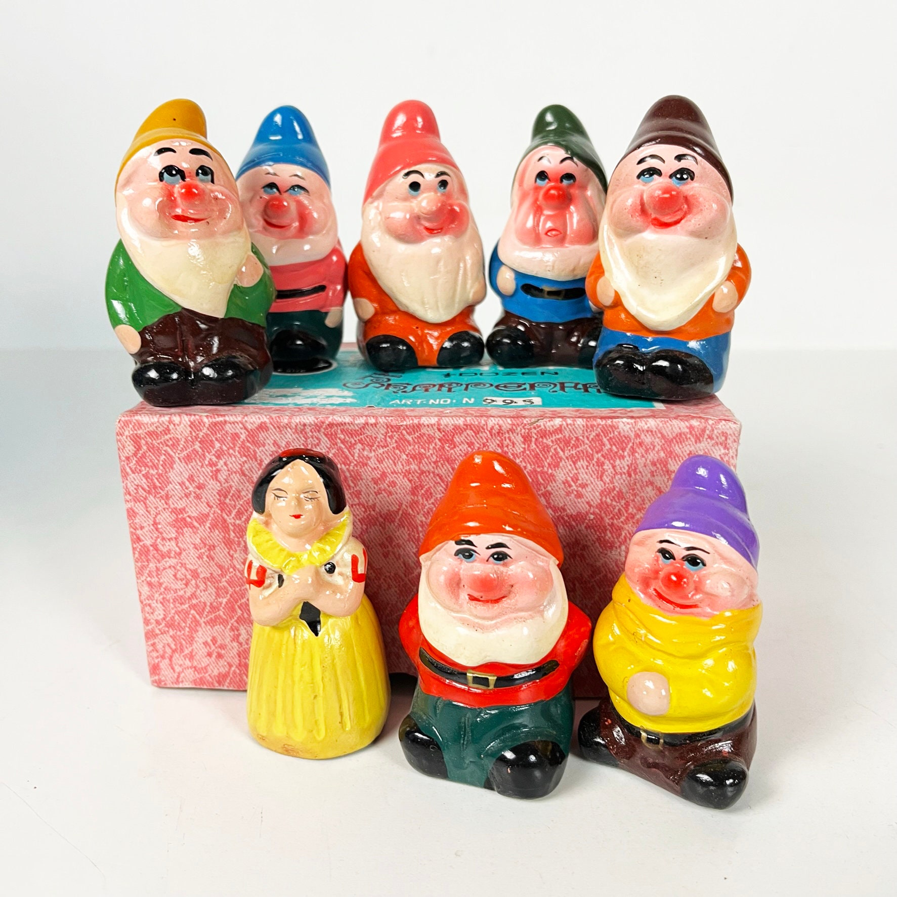 Vintage Snow White and 7 Dwarfs Clay Pencil Sharpeners - Complete