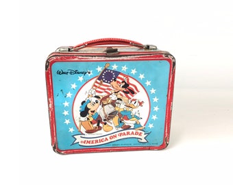 Vintage Walt Disney Productions America On Parade Lunch Box - Mickey Mouse Donald Goofy - Aladdin Industries Metal Lunchbox - Lunch Bag