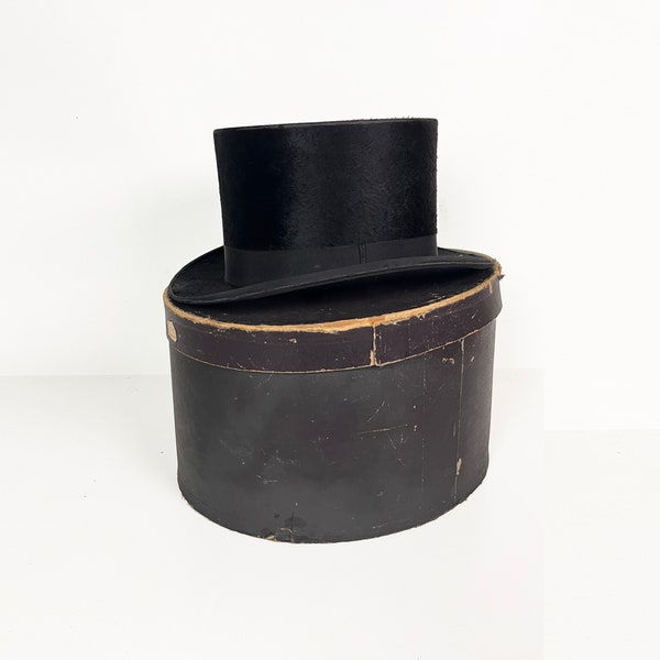 Antique Beaver Opera Top Hat - With Hat Box - Tuxedo Accessories - Stage Theatre Theater Prop - Chapeau - Dieu et mon Droit