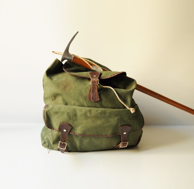 Canvas Rucksack Rucksack Military Backpack Leather Hiking Backpack Bag Mountain Climbing Khaki Vintage Canvas