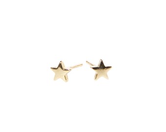 14ct Gold Star Stud Earrings