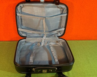 1960s 70s black leatherette suitcase Mid Century vintage retro Tassen & portemonnees Bagage & Reizen Koffers 