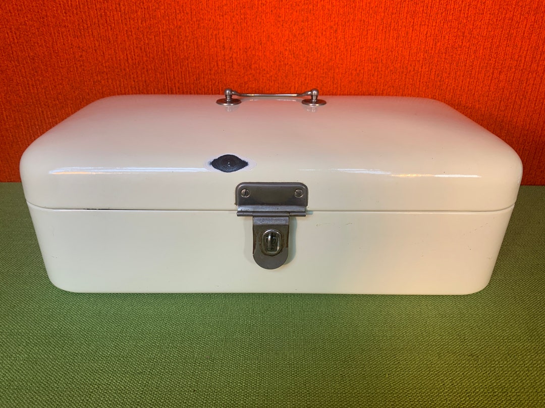 1950s-60s White Cream Colored Enamel Bread Bin / Bread Box / Kitchen ...
