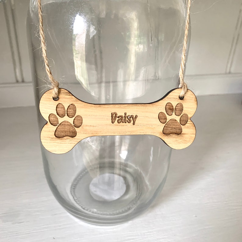 Personalised Dog Sign With Or Without Holes, Sizes from 10cm to 30cm, Dog Treat Label, Dog Bed Sign, Pet Treats, Dog Lover, Dog Paw image 6